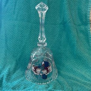 Vintage Artmark Lead Crystal Bell Cat Pattern